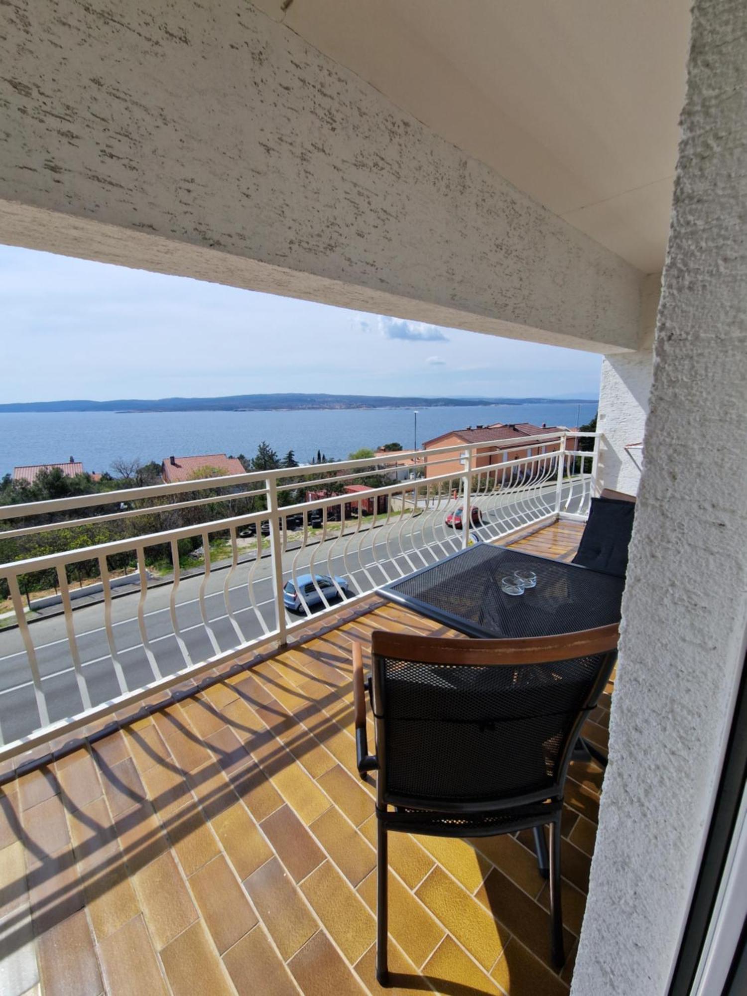 Apartmani Kristijan Crikvenica Exteriör bild