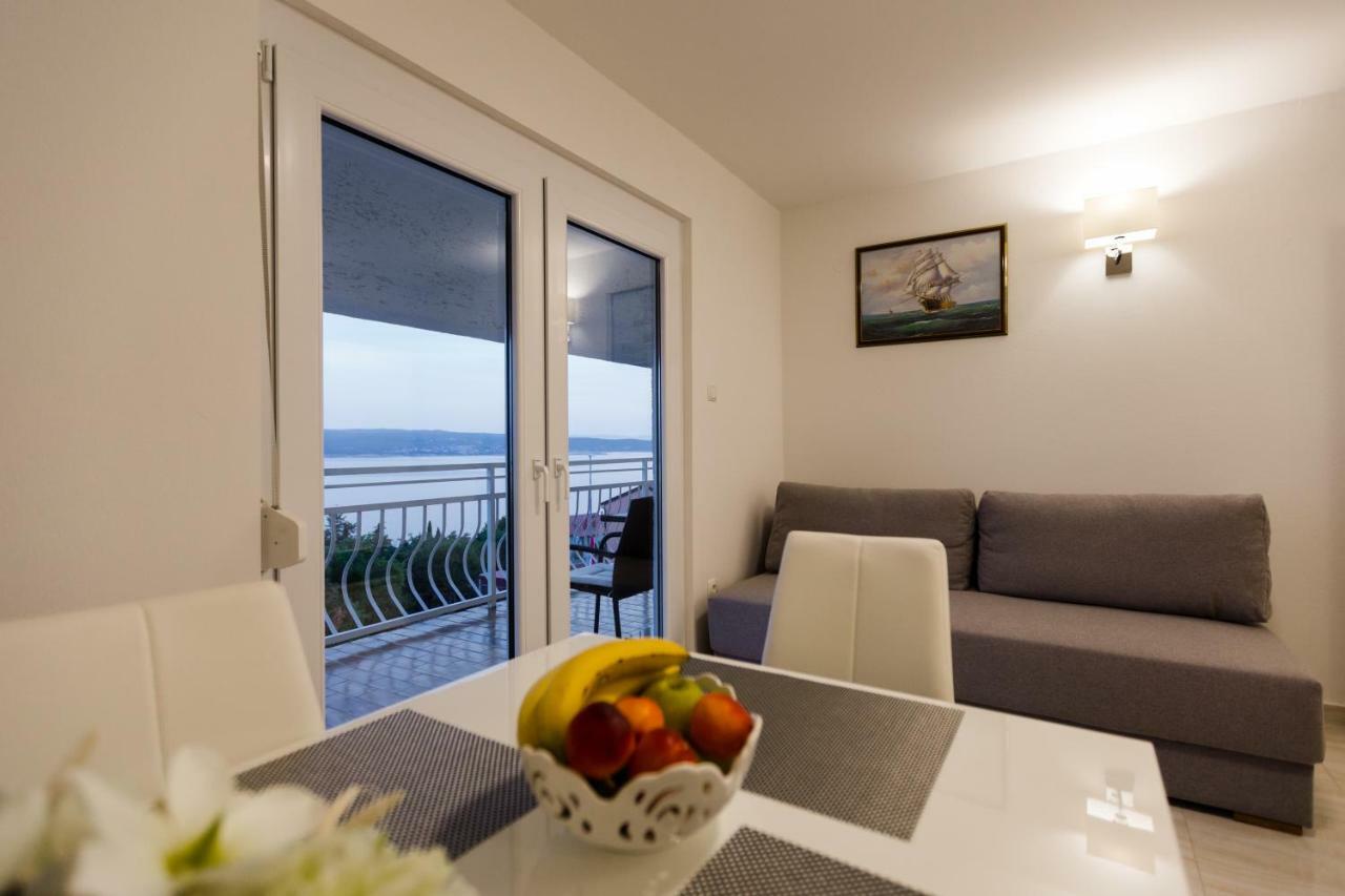 Apartmani Kristijan Crikvenica Exteriör bild