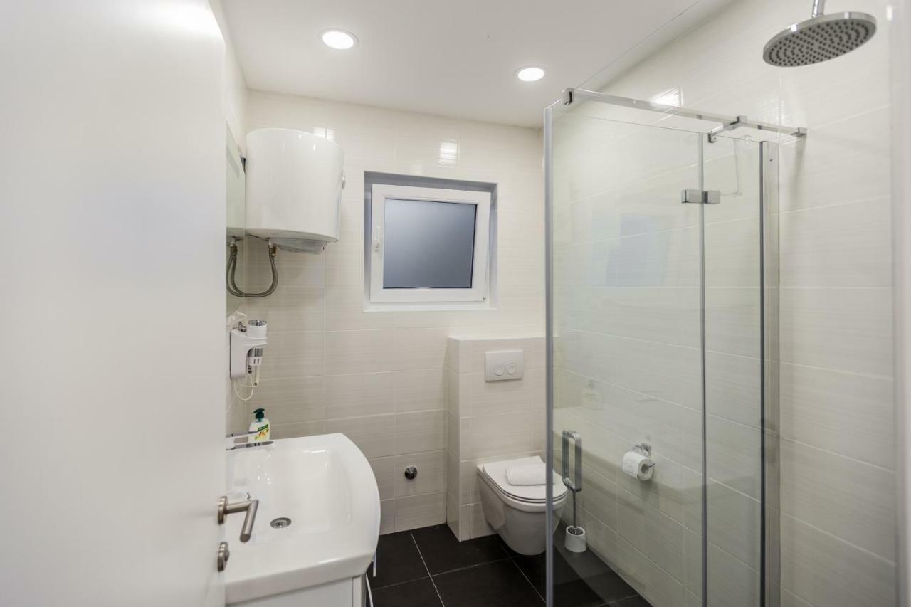 Apartmani Kristijan Crikvenica Exteriör bild