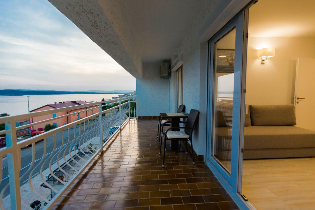 Apartmani Kristijan Crikvenica Exteriör bild