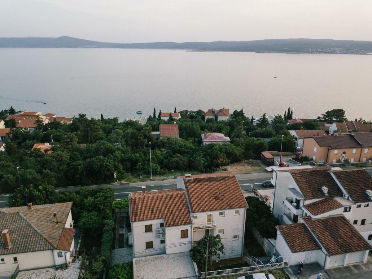 Apartmani Kristijan Crikvenica Exteriör bild