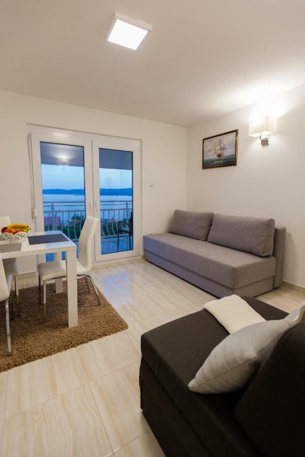 Apartmani Kristijan Crikvenica Exteriör bild