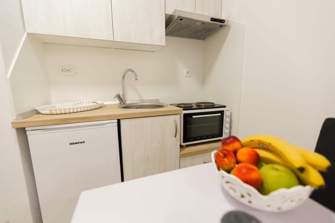 Apartmani Kristijan Crikvenica Exteriör bild