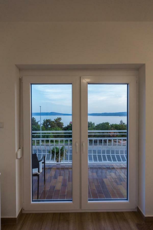 Apartmani Kristijan Crikvenica Exteriör bild